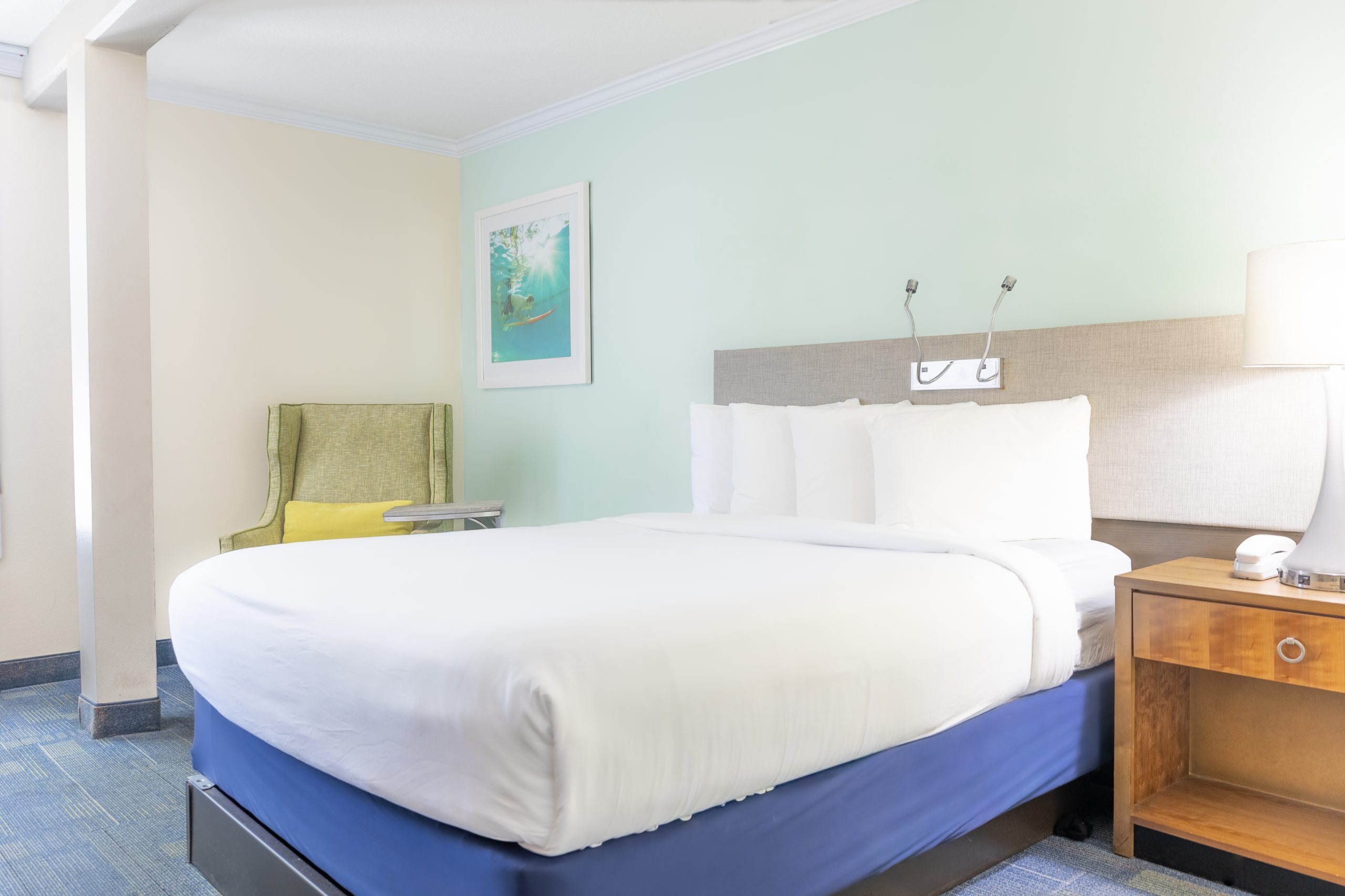 A picture of the inland bedroom at Beachside PCB